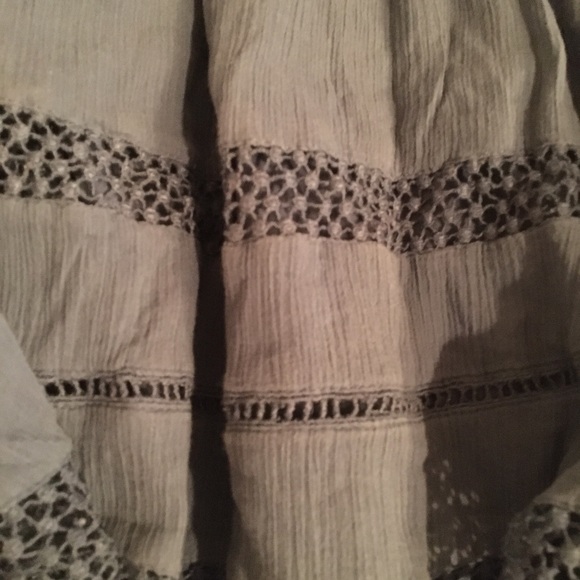 Blue flowy skirt - Picture 2 of 3